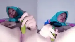 Ukhti Sange Colmek Timun di Kamar Video by Beeg