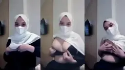 Jilbab Cantik Remas Toket Di PuskeSM4s Video by Eporner