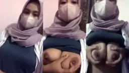 Dapet Kiriman Pap Toket Gede Hijab Video by KingBokep