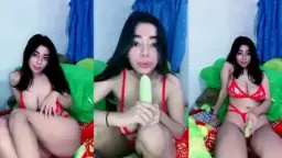 Ica Mainin Timun Omek Video by TXXX