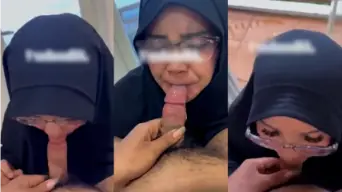 Tante Hijab Sepongannya Mantap Bener! Video by PornTrex Tante Hijab Sepongannya Mantap Bener! Video by PornTrex