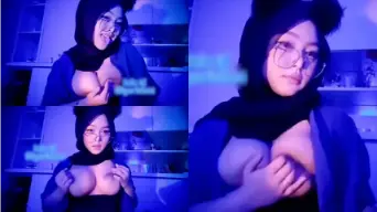 Abg Hijab Tobrut Kuping Kucing Video by BOKEPSIN Abg Hijab Tobrut Kuping Kucing Video by BOKEPSIN