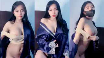 Luna Celine Live Terbaru Tanpa BH Video by TubeV Luna Celine Live Terbaru Tanpa BH Video by TubeV