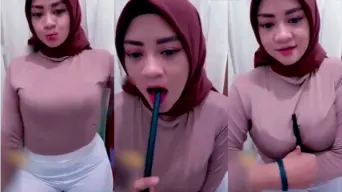 Hijab Cantik Nakal Pingin Nyepong Video by BokepHUB Hijab Cantik Nakal Pingin Nyepong Video by BokepHUB