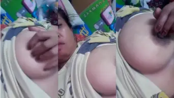 Cewek Tobrut Pelintir Uting Video by Indo18