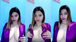 Belahan Toket Mulus Hanny Video by PornOne