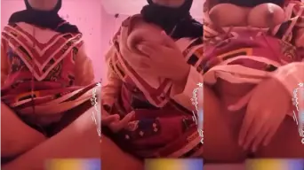 Chellskyy Cewek Hijab Toket Bulat Colmek Video by xVideos