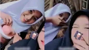 Pamerin Tetek Demi FYP di Tiktok Video by FapHouse Pamerin Tetek Demi FYP di Tiktok Video by FapHouse